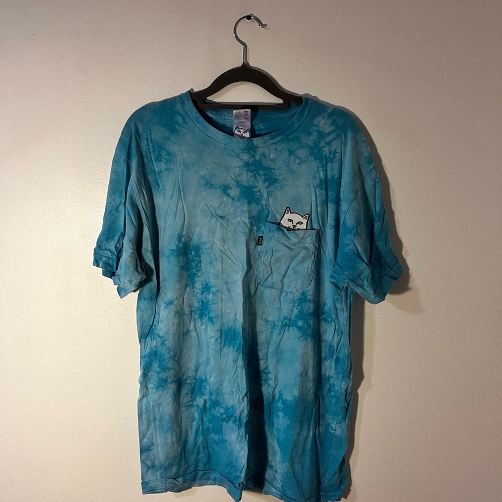 Casual Blue Tie-Dye T-Shirt with Pocket